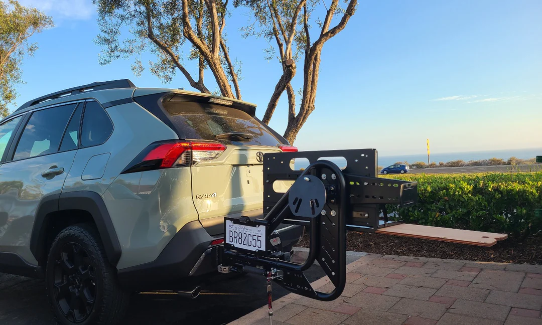 Front Runner Drop-Down Tailgate Table